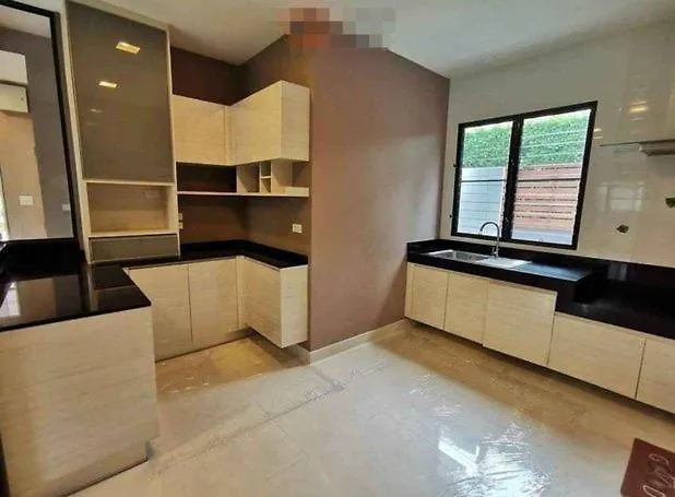Vakantiepark Amy's House独栋别墅,近机场,四晚接送机