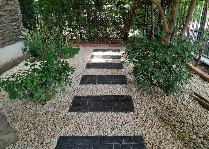 Amy's House独栋别墅,近机场,四晚接送机 Bangkok
